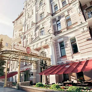 Opera 5* Kiev